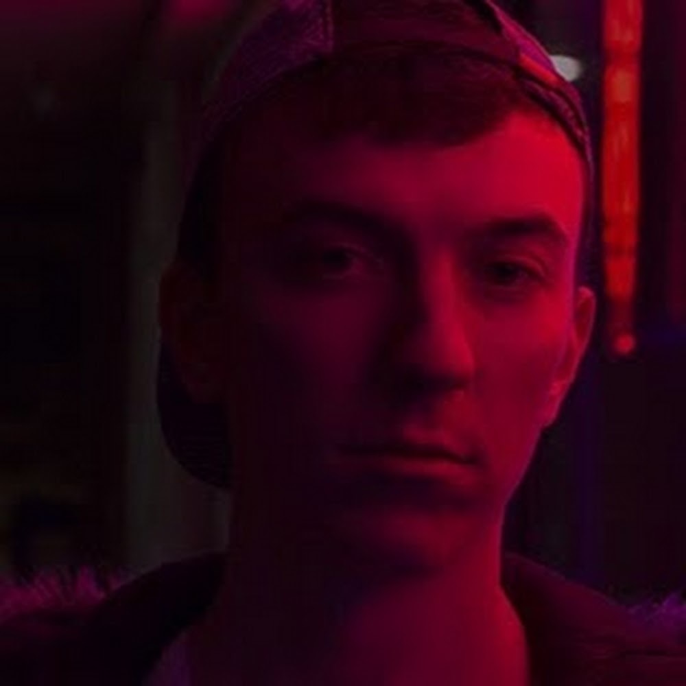 Meet your Posher, Dean